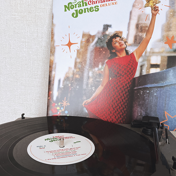 Norah Jones I dream christmas - Singalong - Inside Double/Double&SONS